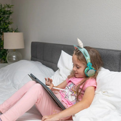 Unicorn Headphones – Wired Headphones for Kids with Microphone – Cute Glittery Unicorn Headphones for Girls – over the Ear Headphones with 3.5Mm Jack – Ideal for Home, School, Birthday- Green
